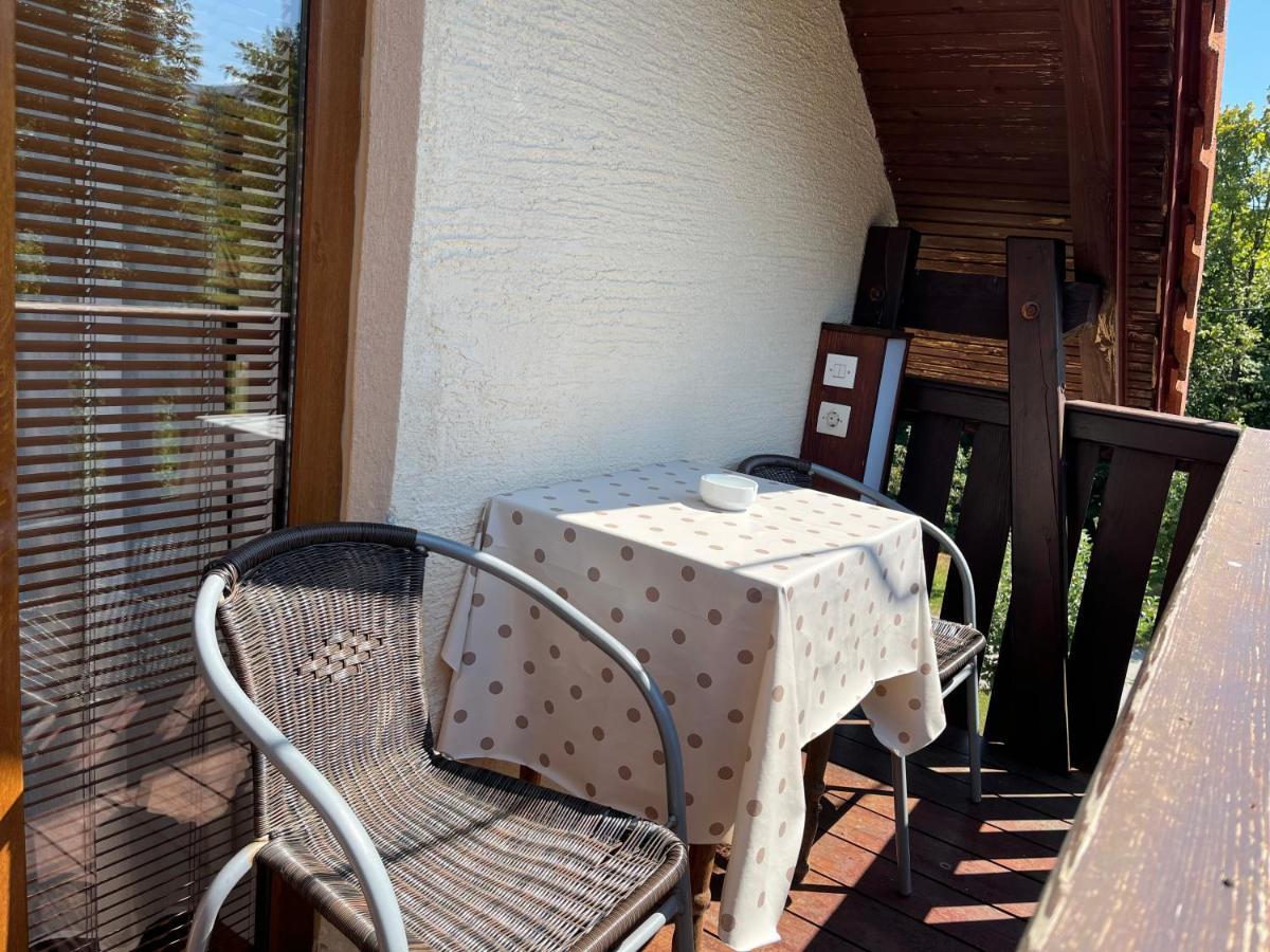 Guesthouse Hodak Seliste Dreznicko Exterior foto